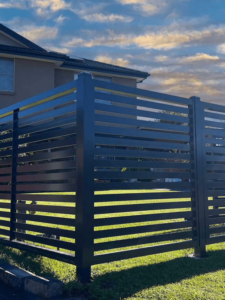 Aluminum alloy fence